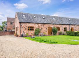 The Pigsty - 3 Bedroom Barn Conversion, hotel perto de Corley Services M6, Coventry