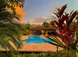 Atlantic Side Private Tropical Paradise for 2 - Panama Canal, hotel din Cuipo