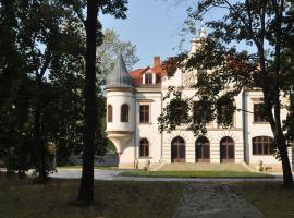 Pałac Polanka – hotel w Krośnie