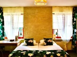 Villa Casanna Apartments