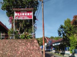 Hotel Olibert Parapat Ajibata Mitra RedDoorz, hotel em Parapat
