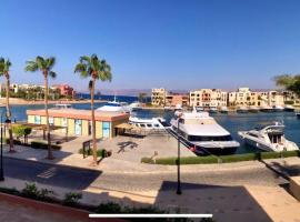 Lovely 1-bedroom serviced Apartment TalaBay Resort, apartment in Aqaba