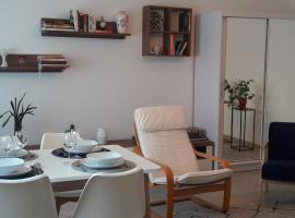 LILIOM Apartment with FREE PARKING space, hotel near Corvin-negyed, Budapest