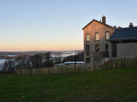 Rochehaut, Les Semoiselles, Villa Isabelle, hotel económico em Bouillon