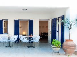 Thanos Luxury Apartment in Spetses, hotell i Spetses