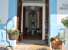 Villa con Jardín para 12 personas, загородный дом в городе Беинса-Лабаиен