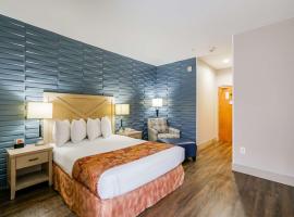 Best Western Peace Arch Inn، فندق في سوري