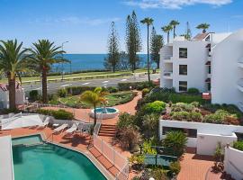 Alexandria Apartments, serviced apartment in Alexandra Headland