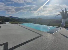 Studio indépendant vue magnifique et au calme