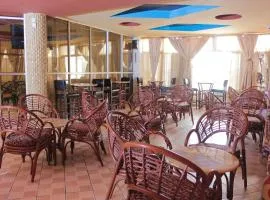 Pearl Palace Hotel
