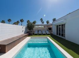 Casa Maspalomas private pool, Bbq and private parking, מלון במספאלומס
