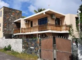 Comfortable apartment in Blue Bay with shared pool