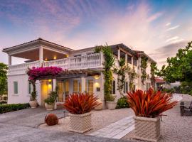 Le Soleil D'or, hotel di Cayman Brac