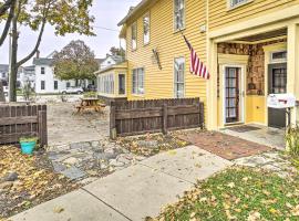 Historic Troy Home Close to Shops with Fire Pit, hotel with parking in Troy