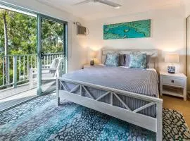 Sunset Waters 12 on Hamilton Island by HamoRent