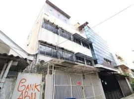 Eiffel Residence Batu Tulis 35A1 - Female Only