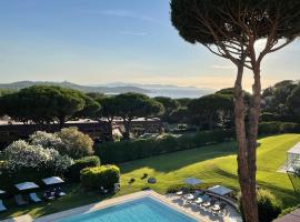 Gallia Palace Hotel - Relais & Châteaux, hotel v destinaci Punta Ala