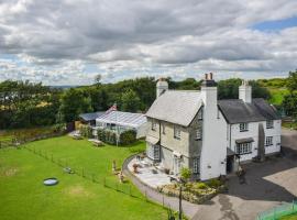 St Anne's House, hotel with pools in Plymouth