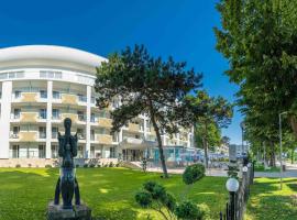 Mera Brise, hotel em Mangalia