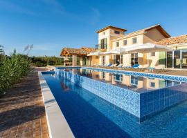 Aneli Luxury Villas - Villa Semeli, hotel in Zakynthos Town