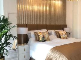 THE PALMS Lux living Condo B'mouth Town Centre & Beach, hotel u Bournemouthu