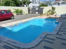 Idyllic Villa in Pereybere with Private Pool