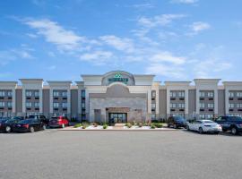 Wingate by Wyndham Detroit Metro Airport, hotel v destinaci Romulus