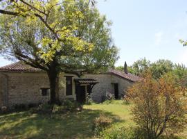 Gîte l'Odonata, hotel Valeilles városában