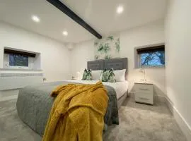 Eden Grove Holiday Homes by Guestz
