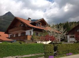Alpennest, hotel in Burgberg
