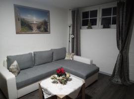 Moderne Ferienwohnung bis 4 Personen, apartment in Ronneburg