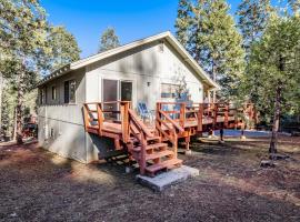 Redwood Escape, hotel in Arnold