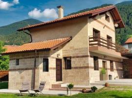 Къща за гости “Приятели“, hotel in Ovchartsi