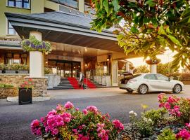 The Rose Hotel, hotel em Tralee