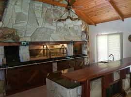 La Deolinda, ξενοδοχείο κοντά στο Διεθνές Αεροδρόμιο Rosario – Islas Malvinas  - ROS, 