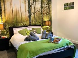 Stylish 3 bedroom house only 5 mins from M6/M58, ξενοδοχείο σε Wigan