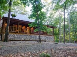 Forest Edge Cozy Cabin Fire Pit