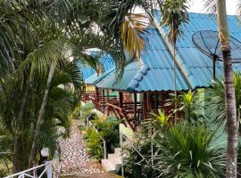เพชร รีสอร์ท นครไทย-Phet Resort, Nakhonthai, günstiges Hotel in Ban Pa Wai