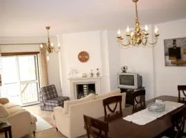 Spacious apartment with sea view in Nazaré - 120 m², fireplace