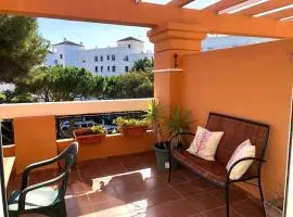 GATU PREMIUM Atico Sotavento playa, parking, terraza, piscinas, wifi y aire acc , " Preferente mayores de 21 años y familias "