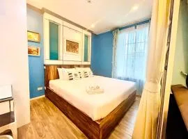 Summer Huahin Condo classic room pool view