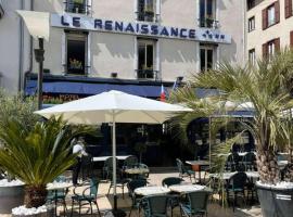 Le Renaissance: Aurillac şehrinde bir otel