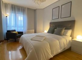 Apartamento Albelda Centro, hotel dengan parkir di Albelda de Iregua