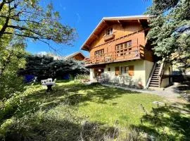 Family Cottage With Garden In Saint Chaffrey
