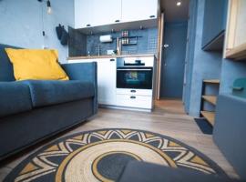 Cosy - Appartement 2 personnes - Tignes le Lac - 415 - Le Palafour, hotel in Tignes