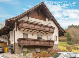 Spacious flat in Adenau near the N rburgring, huoneisto kohteessa Adenau