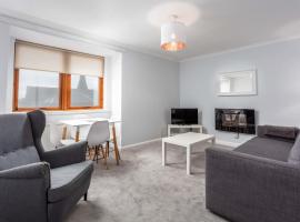 Prestwick Central - Donnini Apartments, hotel in Prestwick