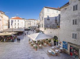 Judita Palace Heritage Hotel, hotel cerca de Riva, Split, Split