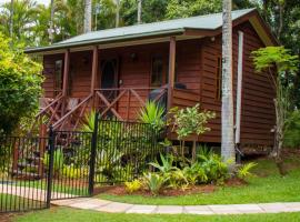 Sunshine Valley Cottages, hotel near Big Pineapple, Woombye