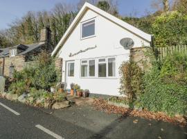 Bryn Melyn Artist's Cottage, hotel en Llanelltyd